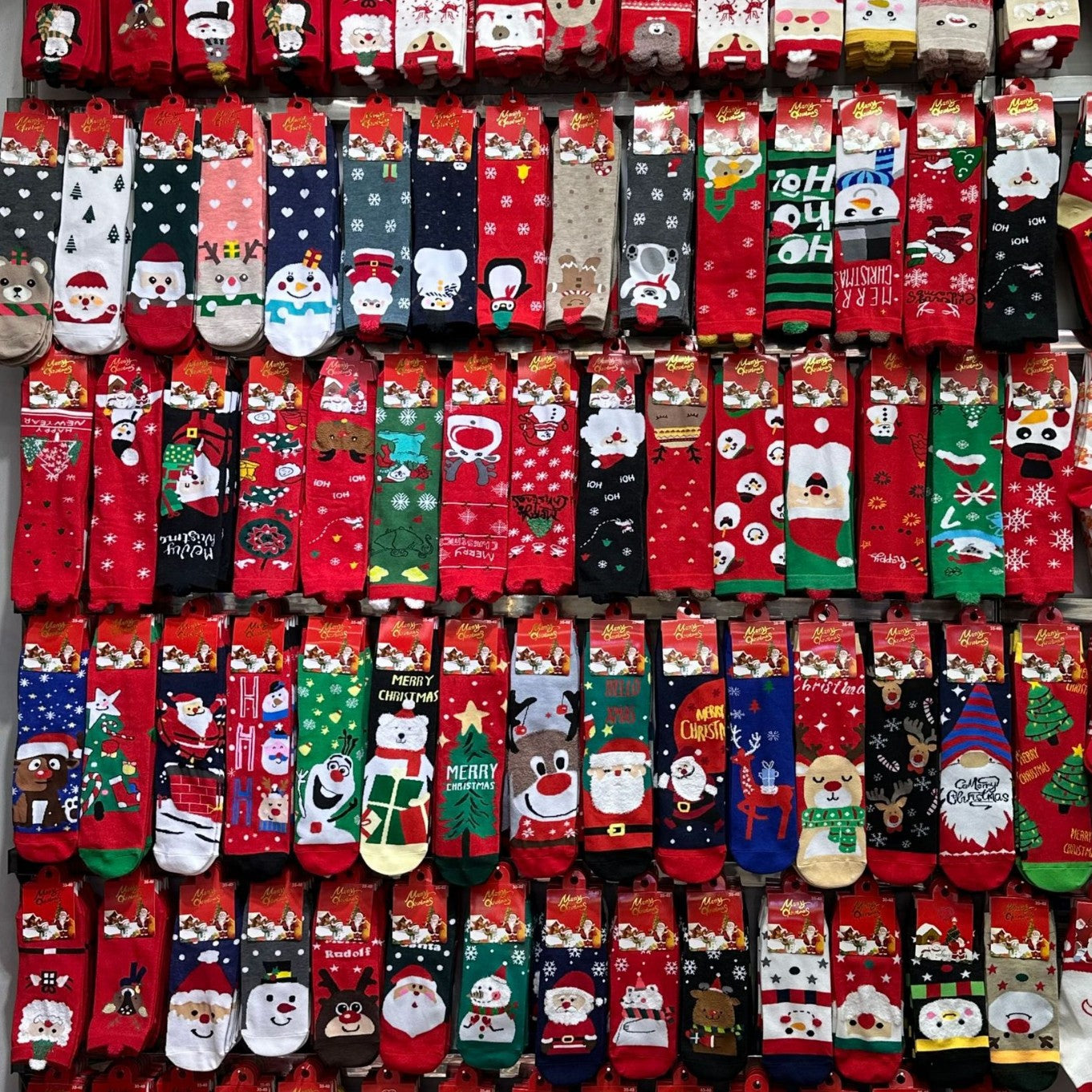 25 Christmas Cross-Border New Santa Claus Holiday Surprise Socks In Stock Fun Manufacturer Wholesale Mid-Calf Trendy Socks
